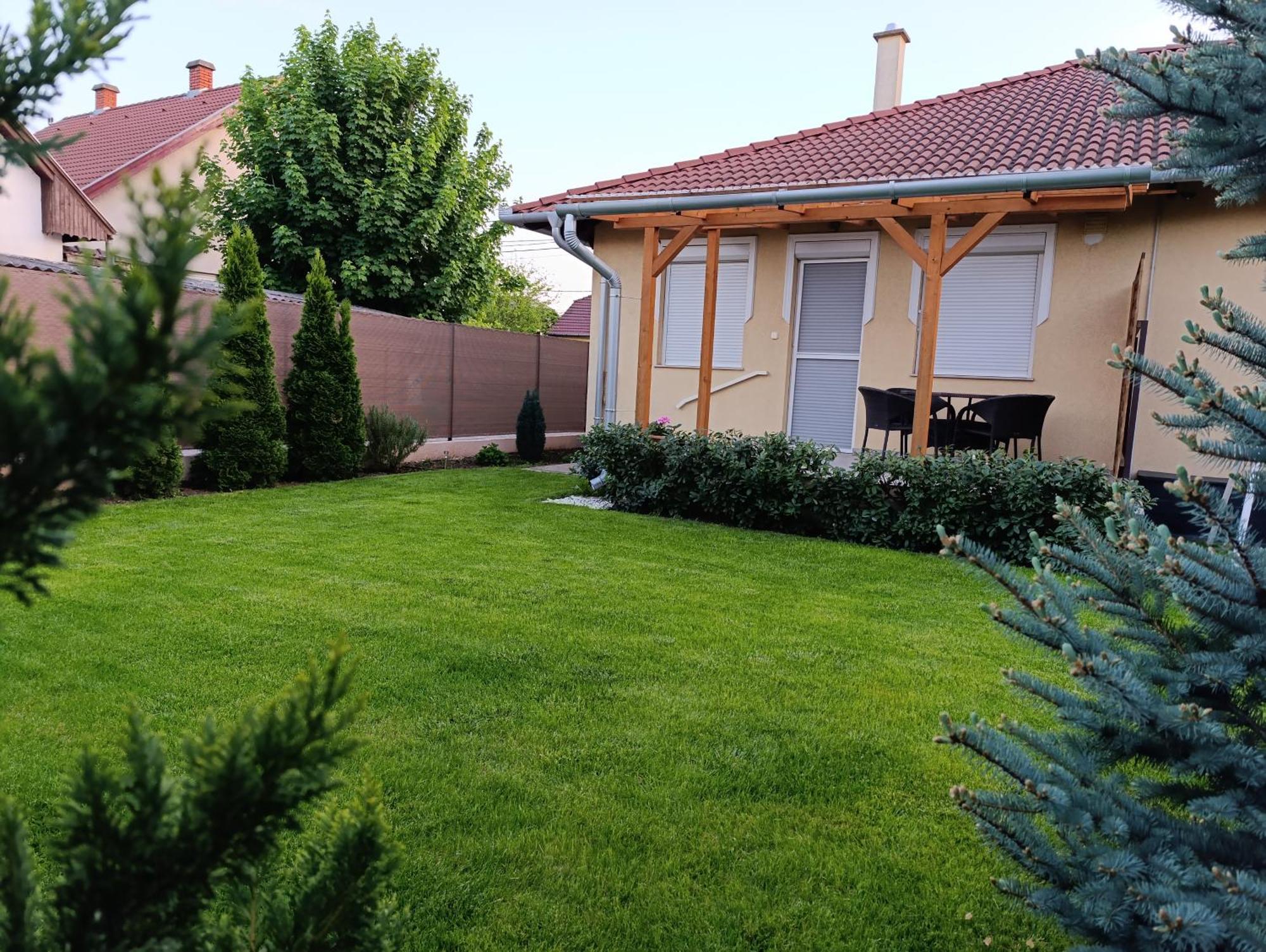 Budapest Airport Apartment Exterior photo